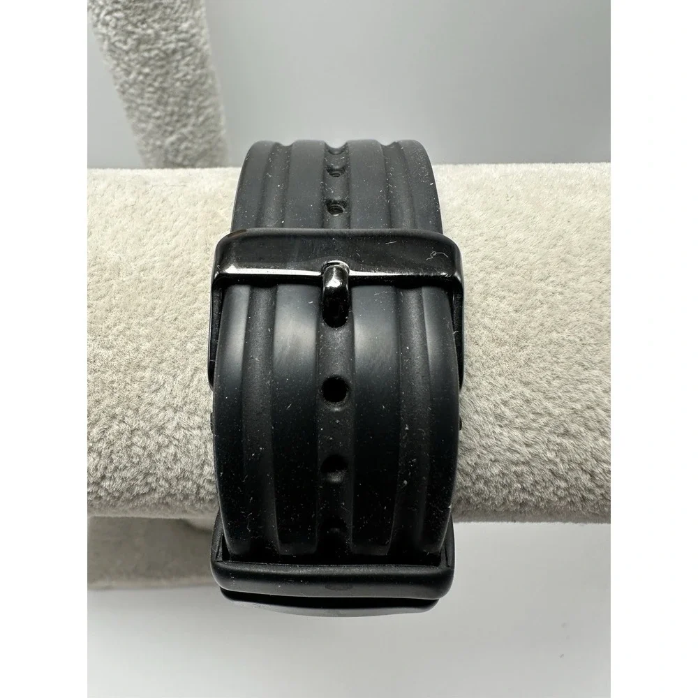 The Realm Mens Watch SW1052 New Battery 48MM 8